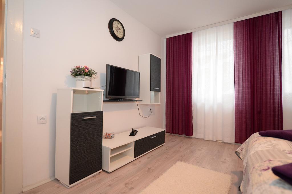 Madea Apartment 36 Novi Sad Habitación foto